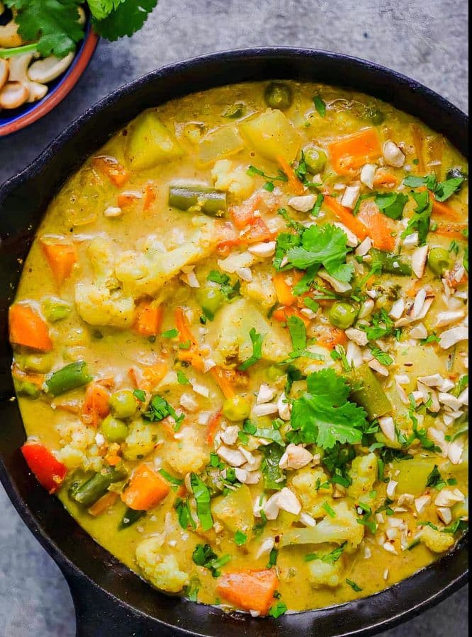 44. Mixed Vegetables Curry